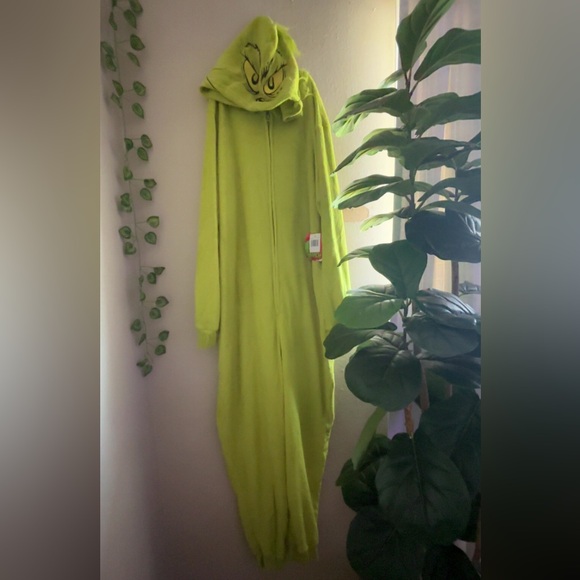 The grinch who stole christmas hooded pajama - Picture 1 of 4